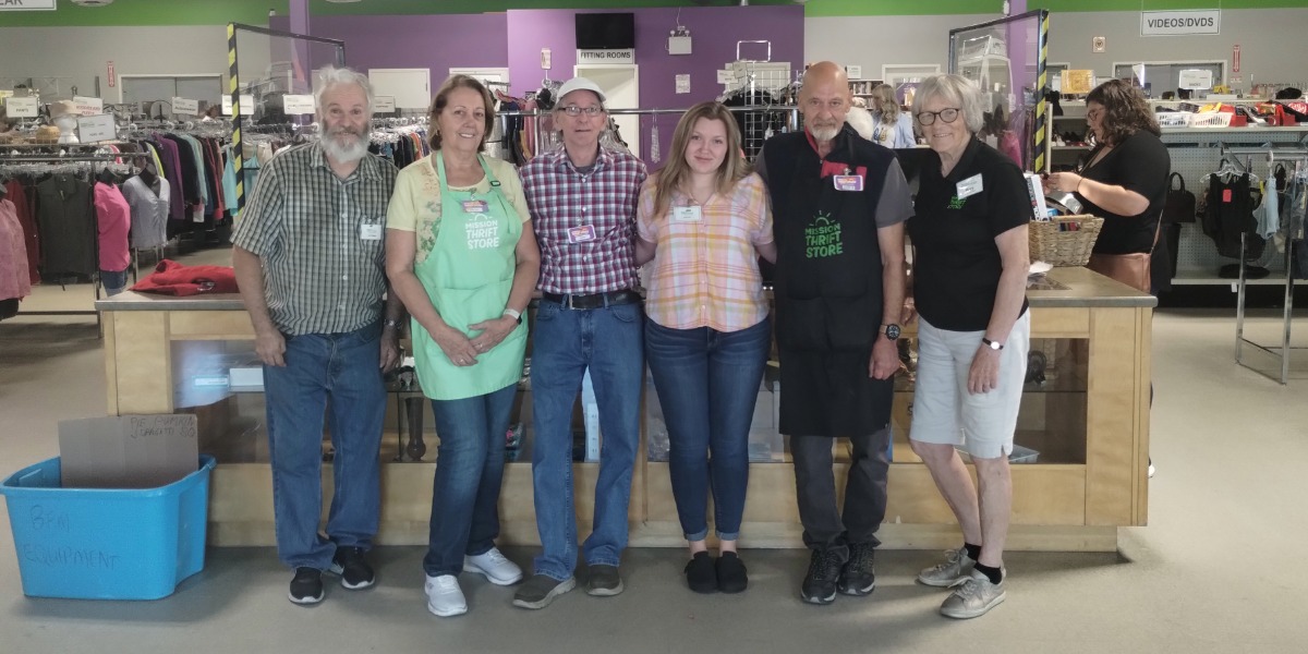 Mission Thrift Store • Barrie photo 3